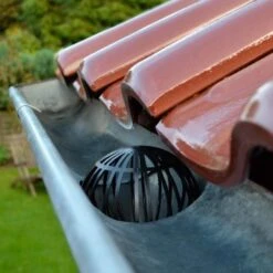 Dakgoot Bladvangers Tegen Verstopte Afvoerpijpen - Set Van 2 Stuks 7 Dakgoot Bladvangers Tegen Verstopte Afvoerpijpen - Set Van 2 Stuks -Aanbiedingen Groente Zaden Winkel dakgootbeschermers 1484066306 3 600