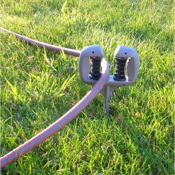 Tuinslanggeleider Met Grondpin 1 Tuinslanggeleider Met Grondpin